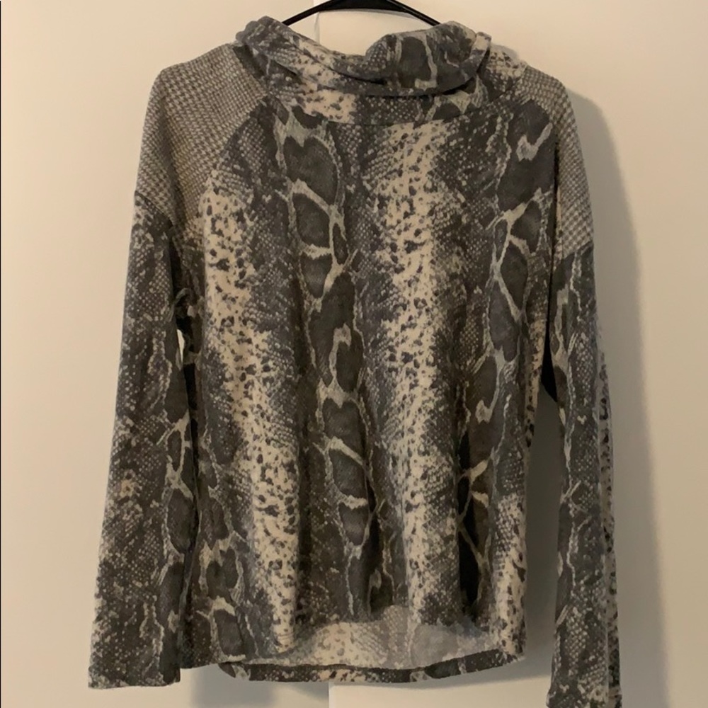 Snake Print Turtle Neck